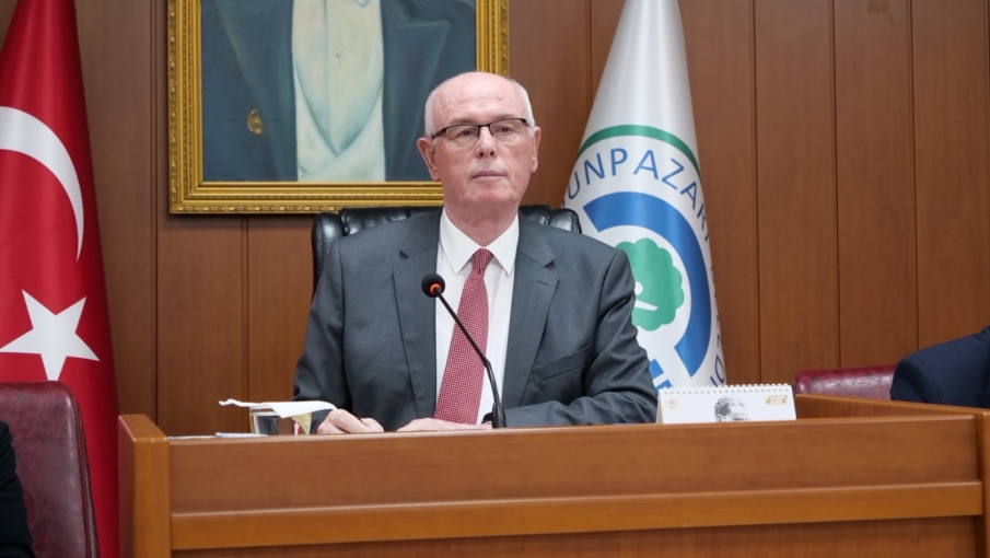 Kazım Kurt eleştirilere yanıt verdi: “Bir yıl önce yapılan programın yüzde 100 tutması beklenemez”